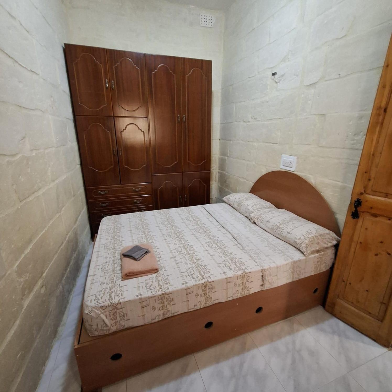 Three Apartment Birgu Εξωτερικό φωτογραφία